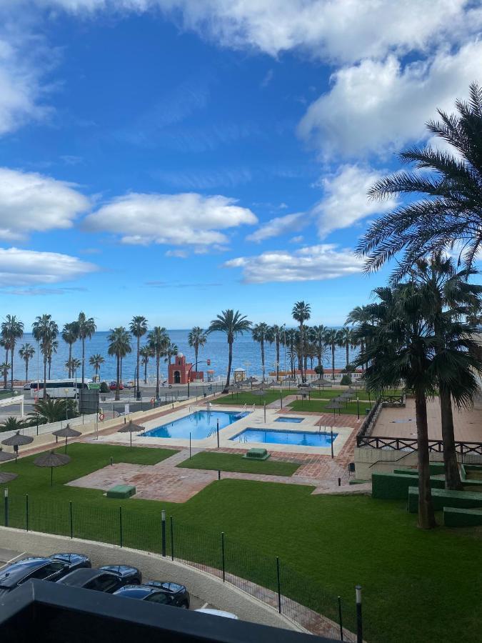 贝纳尔马德纳Aloha Playa公寓 外观 照片